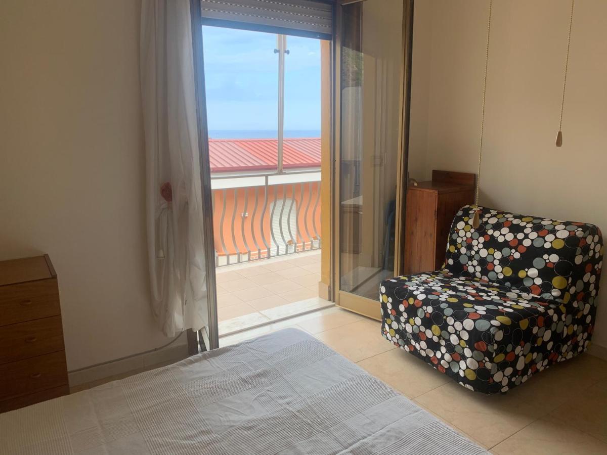 גיארדיני נאקסוס Residence La Fenice Ff מראה חיצוני תמונה