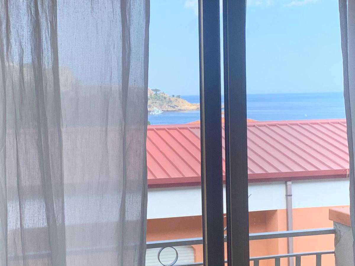 גיארדיני נאקסוס Residence La Fenice Ff מראה חיצוני תמונה