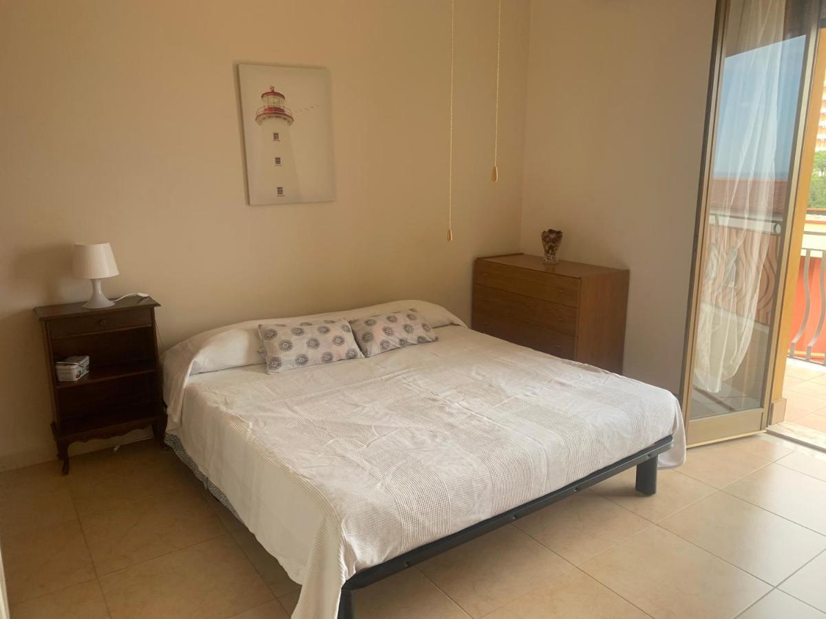 גיארדיני נאקסוס Residence La Fenice Ff מראה חיצוני תמונה
