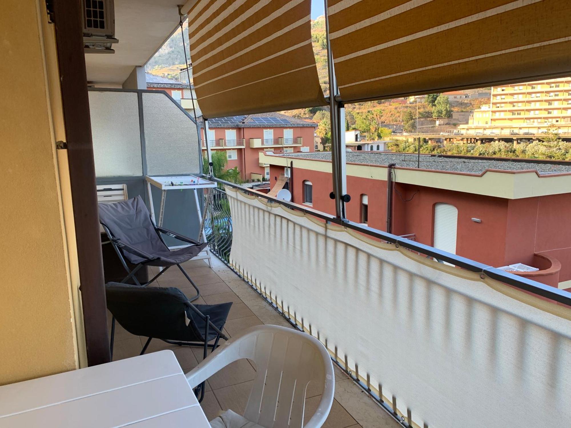 גיארדיני נאקסוס Residence La Fenice Ff מראה חיצוני תמונה
